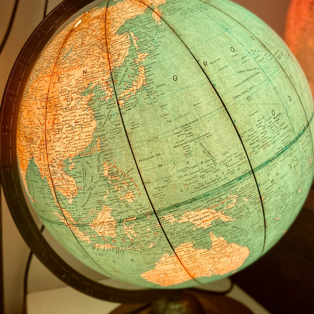 Globe / Globus, JRO-Verlag München, Germany, 1950s
