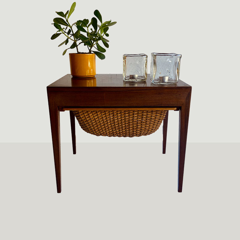 Sewing Table in Rosewood, Severin Hansen for Haslev Møbelsnedkeri / Bovenkamp, Denmark, 1950-1960s
