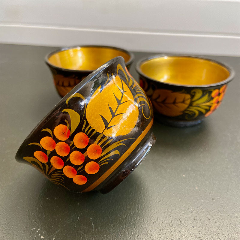 Vintage wooden Khokhloma cups, hand painted, Nizhniy Novgorod - Russia, 1970s