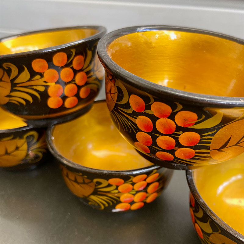 Vintage wooden Khokhloma cups, hand painted, Nizhniy Novgorod - Russia, 1970s