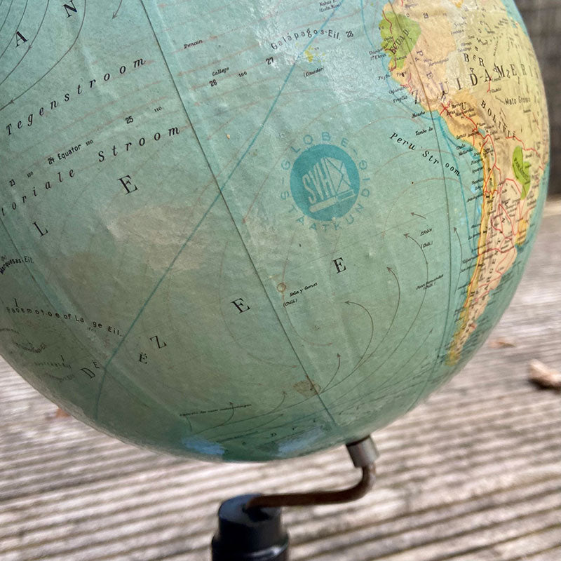 Globe, SVH, Political Globe, The Netherlands, 1950s