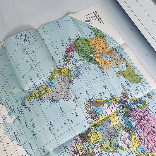 World map, school map 1:30000000, Germany, 1980s