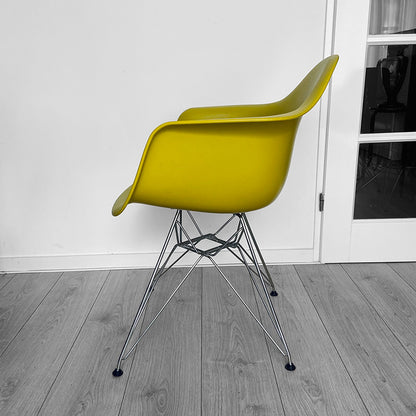 Mustard vintage Vitra, Charles and Ray Eames, DAR Plastic Armchair, USA / Germany, 2009