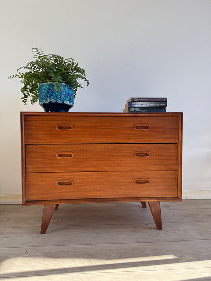 Cabinet / Chest of drawers / Commode, teak wood, Scandinavian, 1960