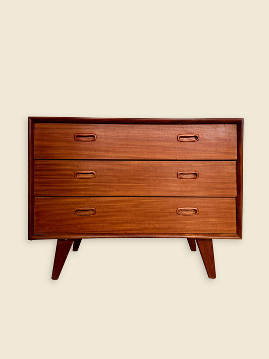 Cabinet / Chest of drawers / Commode, teak wood, Scandinavian, 1960