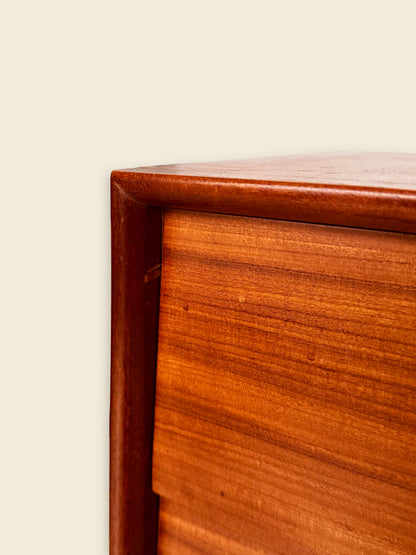 Cabinet / Chest of drawers / Commode, teak wood, Scandinavian, 1960