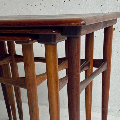 Kai Kristiansen Nesting Tables (Mimiset), teak wood (set of 3), Denmark, 1960s