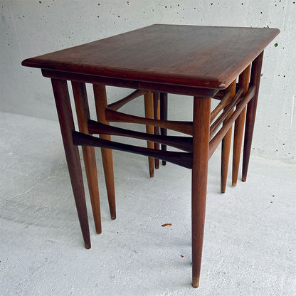 Kai Kristiansen Nesting Tables (Mimiset), teak wood (set of 3), Denmark, 1960s