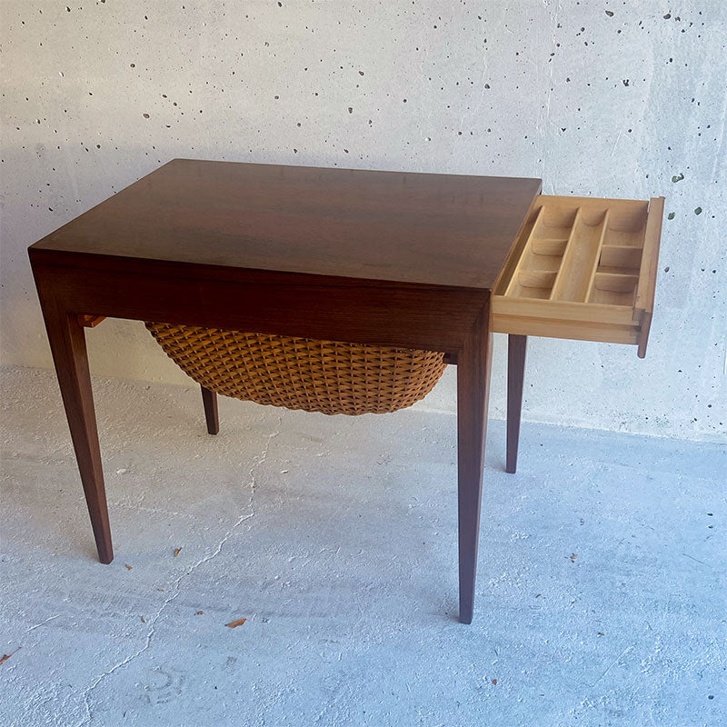 Sewing Table in Rosewood, Severin Hansen for Haslev Møbelsnedkeri / Bovenkamp, Denmark, 1950-1960s