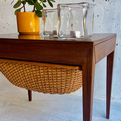 Sewing Table in Rosewood, Severin Hansen for Haslev Møbelsnedkeri / Bovenkamp, Denmark, 1950-1960s