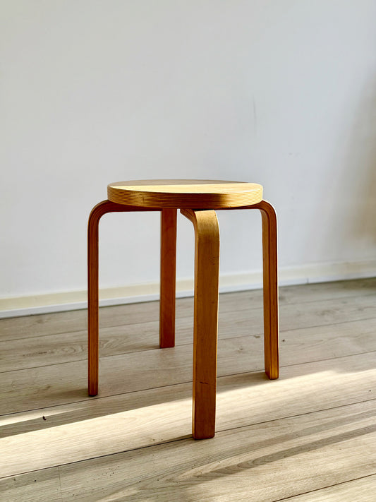 Vintage birch wood (bentwood) stacking stool in the style of Alvar Aalto Model E60, Finland, 1930-1960s