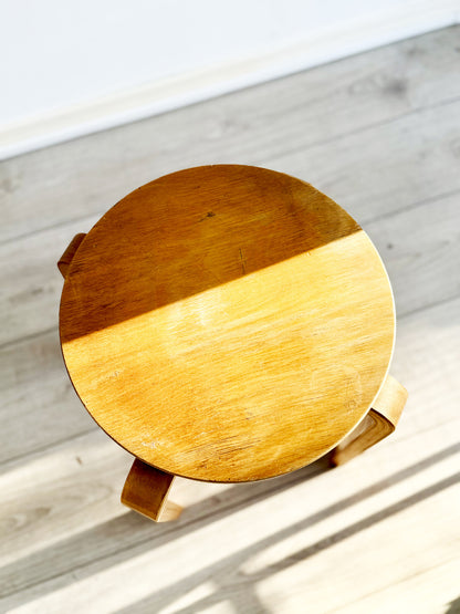 Vintage birch wood (bentwood) stacking stool in the style of Alvar Aalto Model E60, Finland, 1930-1960s