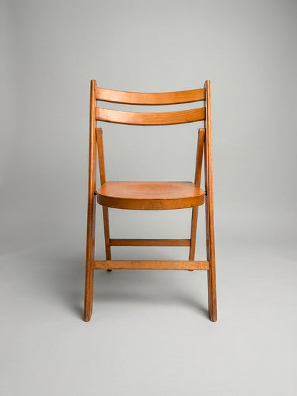 Beechwood folding chair, Poland, 1960